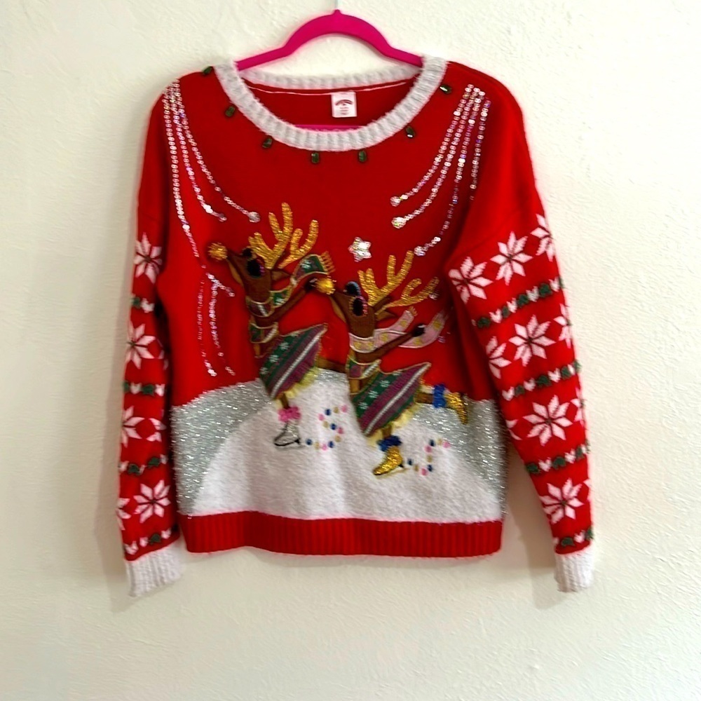 Vintage Whimsical Colorful Skating Reindeer Christmas Sweater Size Small